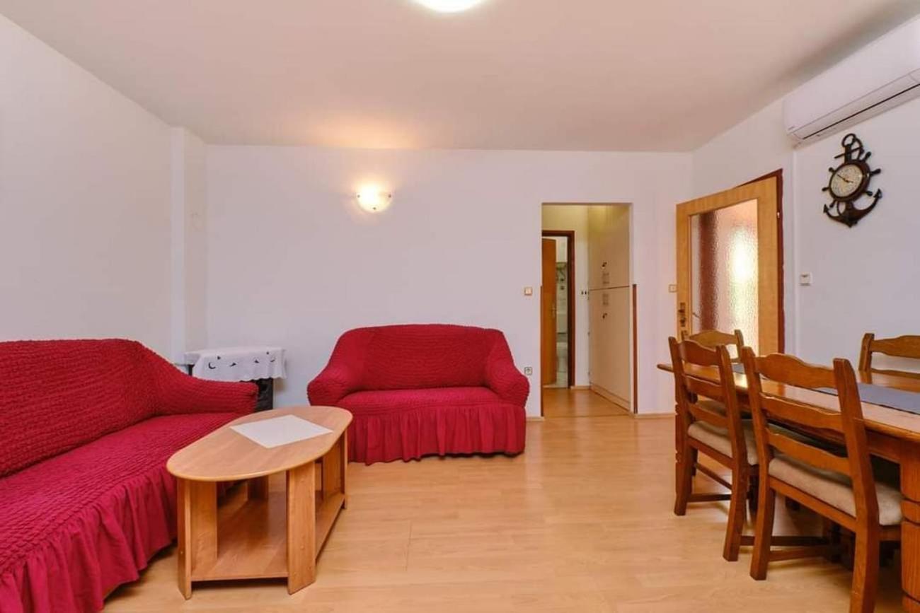 Apartments With A Parking Space Cunski, Losinj - 7867 Apartment