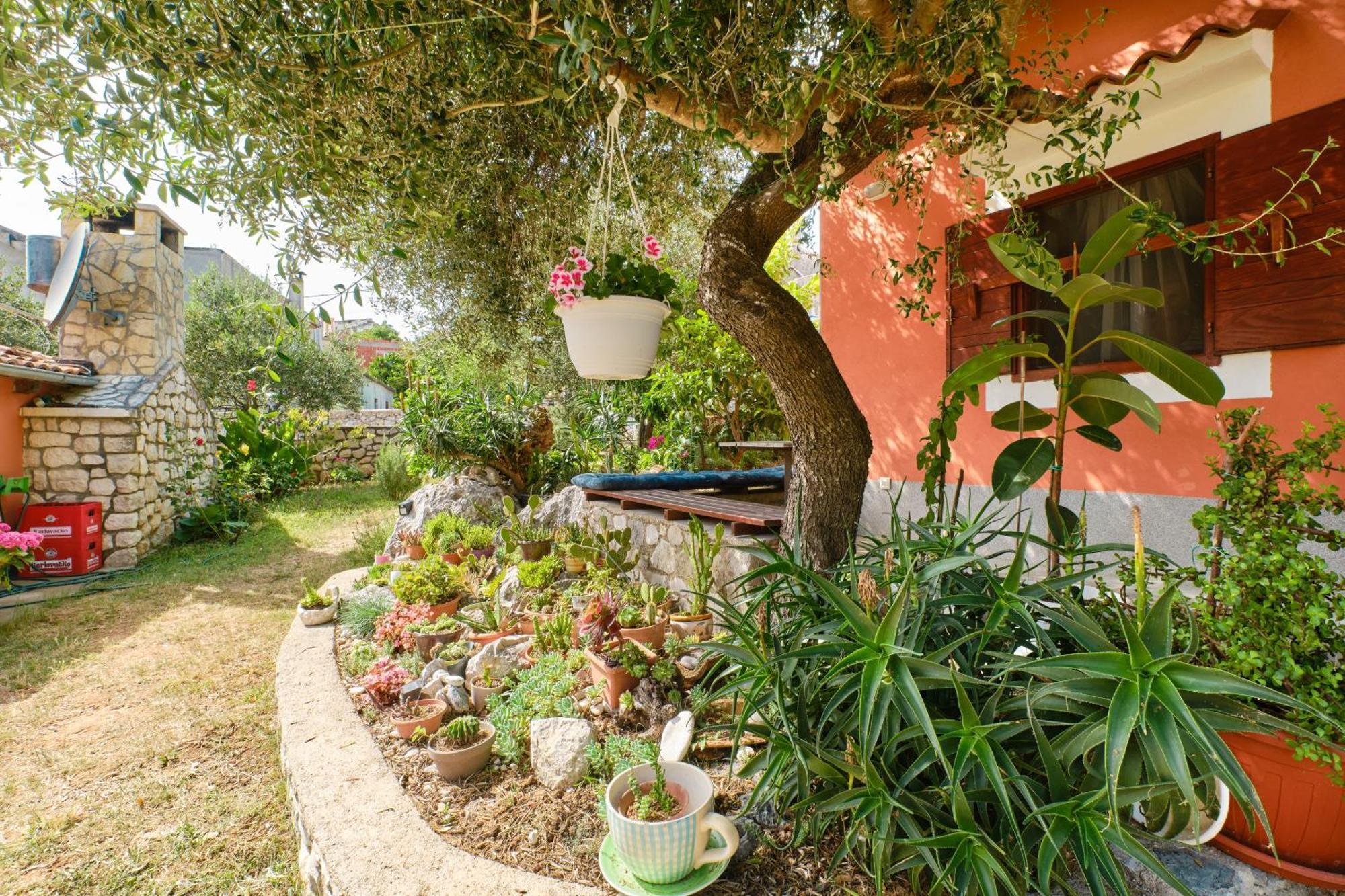 Apartments With A Parking Space Cunski, Losinj - 7867 Apartment *