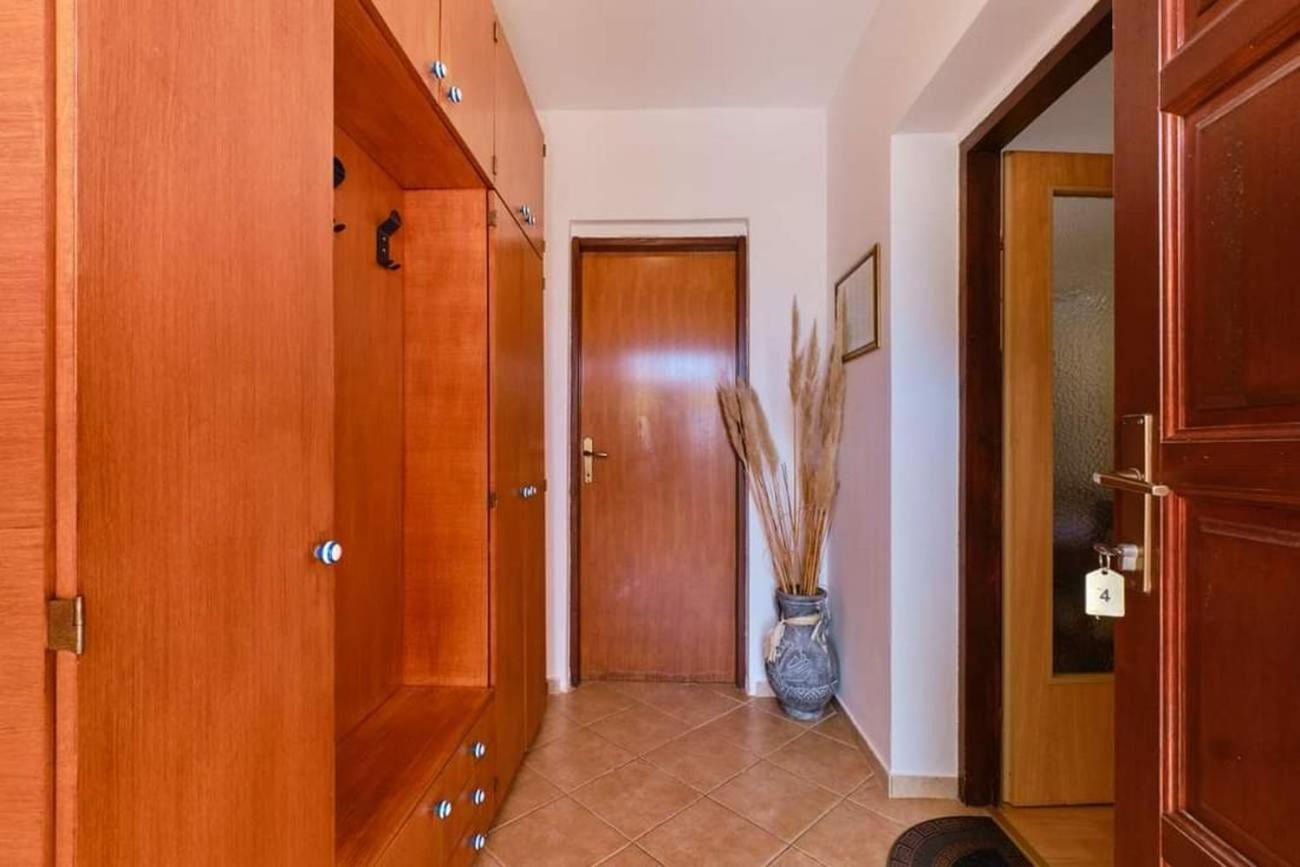 Apartments With A Parking Space Cunski, Losinj - 7867 Apartment
