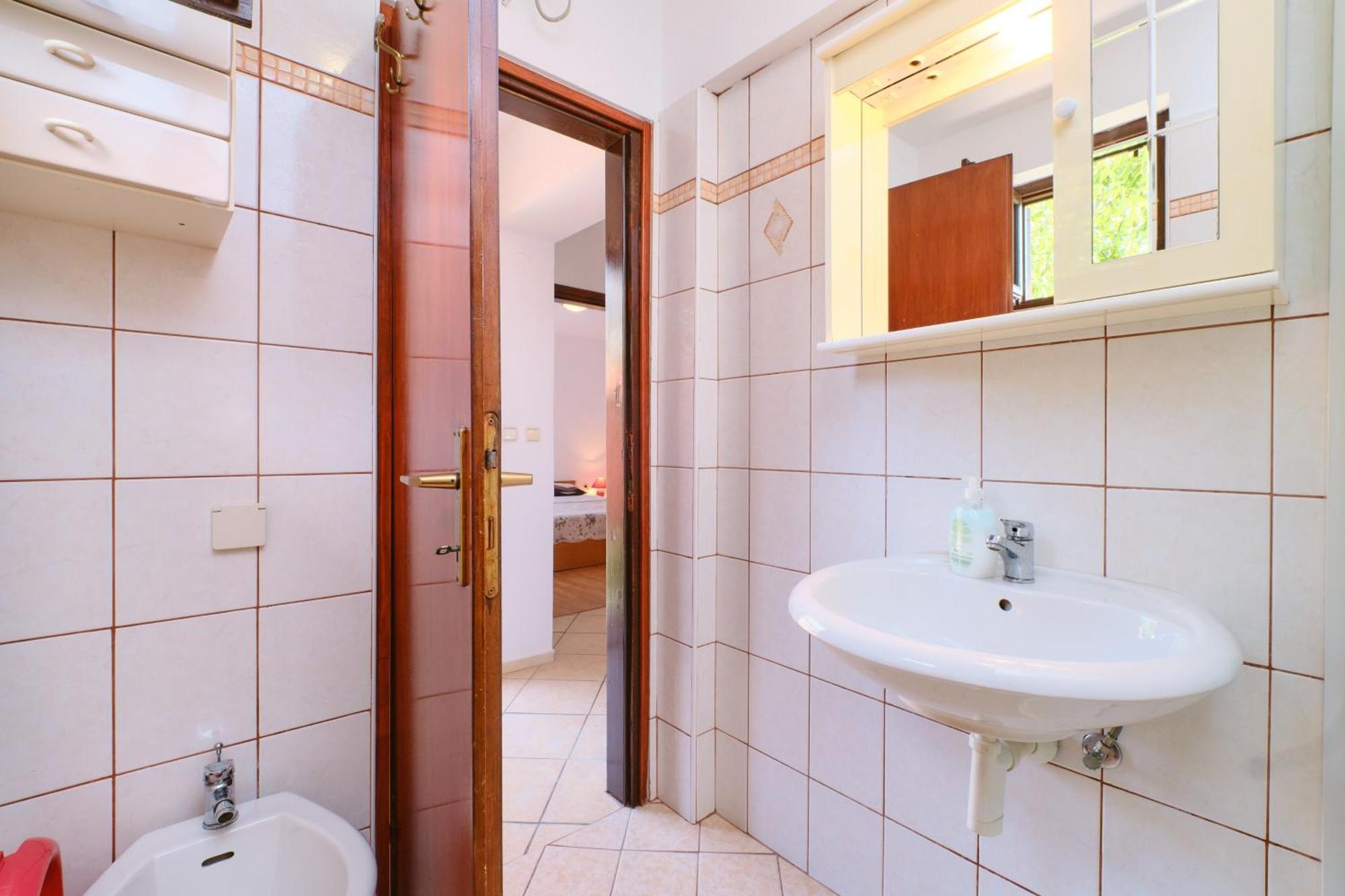 Apartment Apartments With A Parking Space Cunski, Losinj - 7867 Cunski