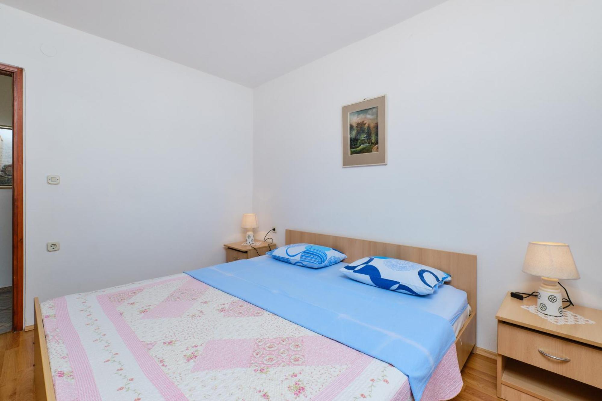 Apartments With A Parking Space Cunski, Losinj - 7867